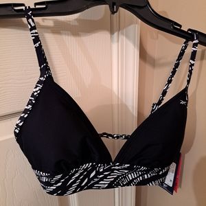 Reebok Swim top with padded support NWT